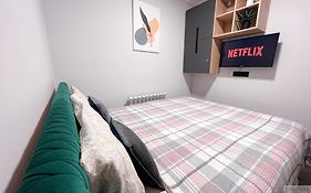 Renthouse Apartments Sleep&Go #1